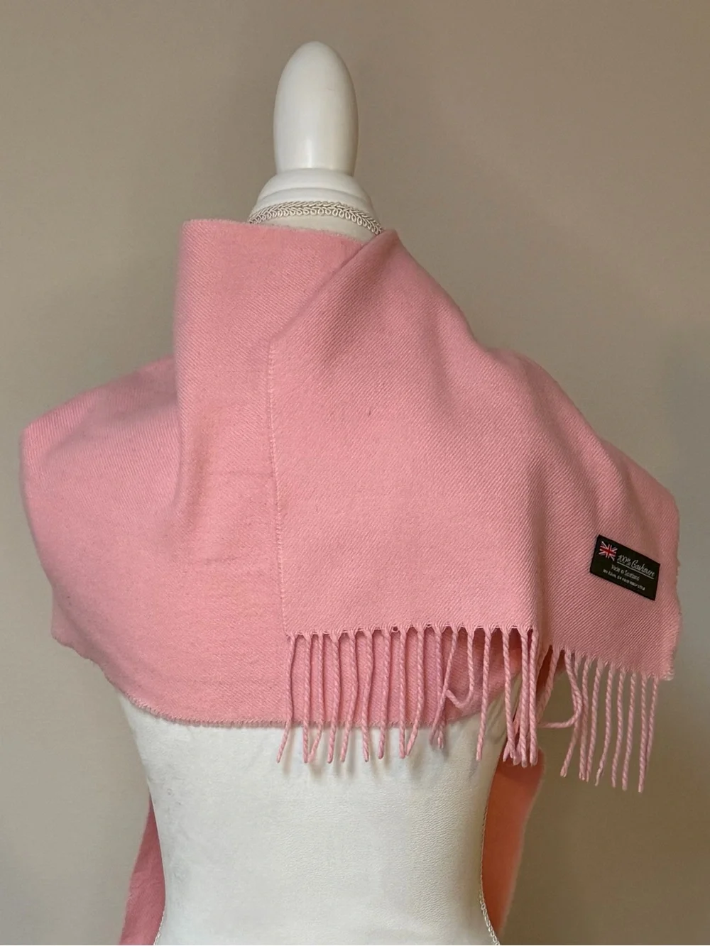 Women’s 100% Pure Cashmere Scarf Made in Scotland Pastel Pink Fringed Wrap 12x64